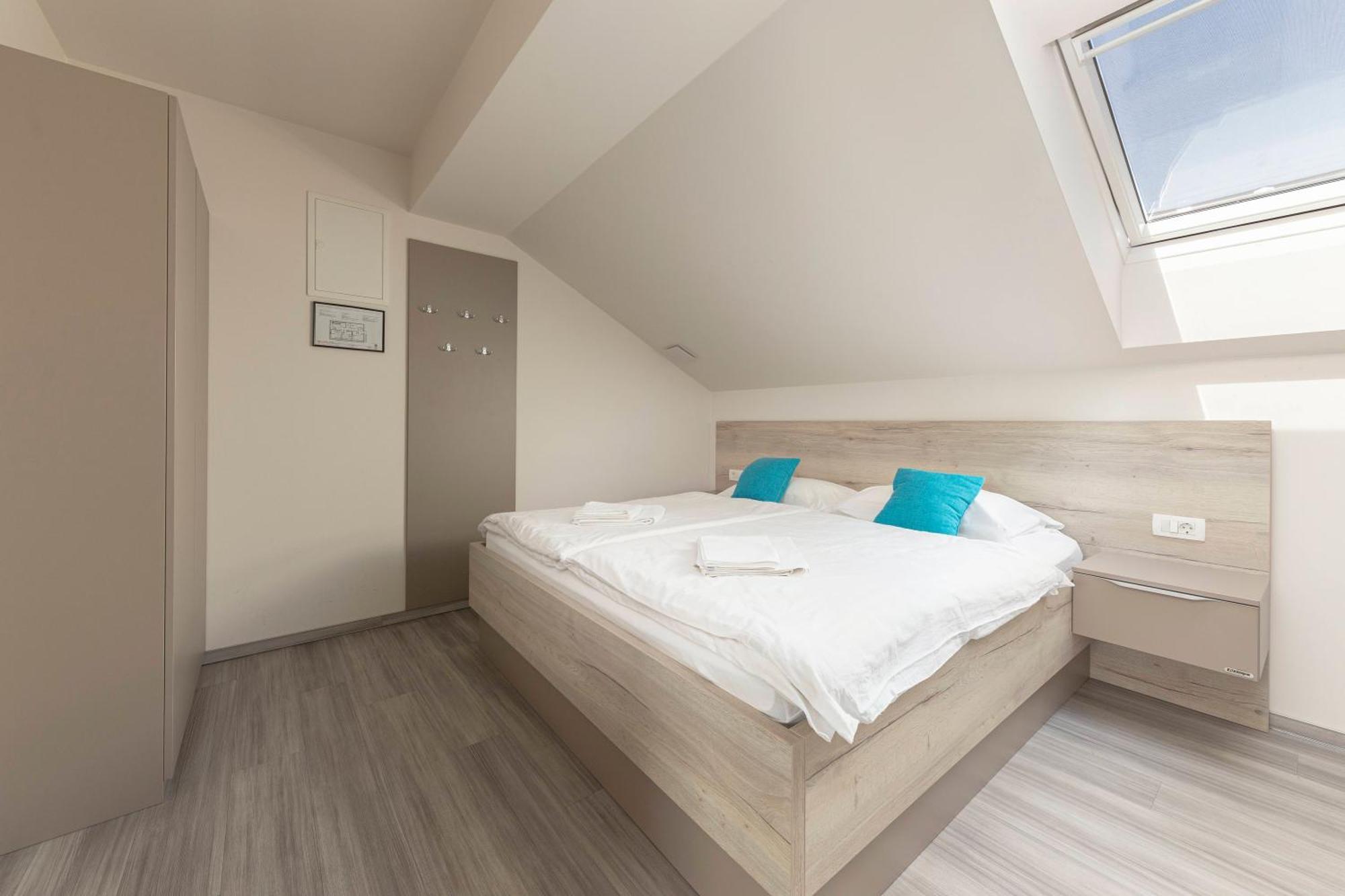 Rooms S Center Slovenske Konjice Exterior foto